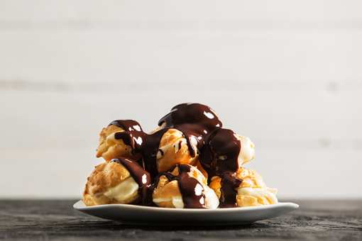 7 Best French Restaurants in South Dakota!