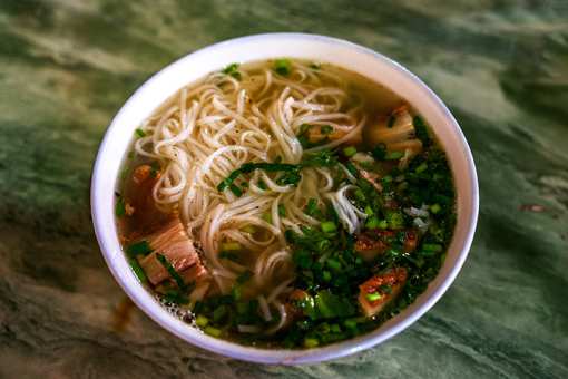 5 Best Noodle Places in South Dakota!
